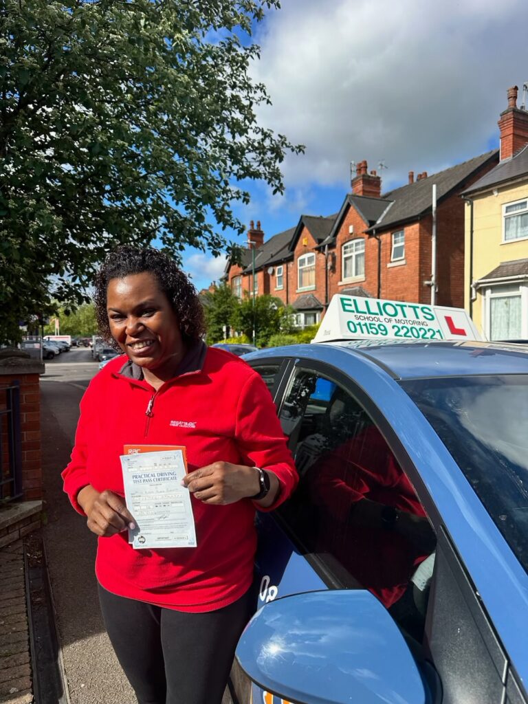 Kifara passing their driving test with Elliotts School of Motoring